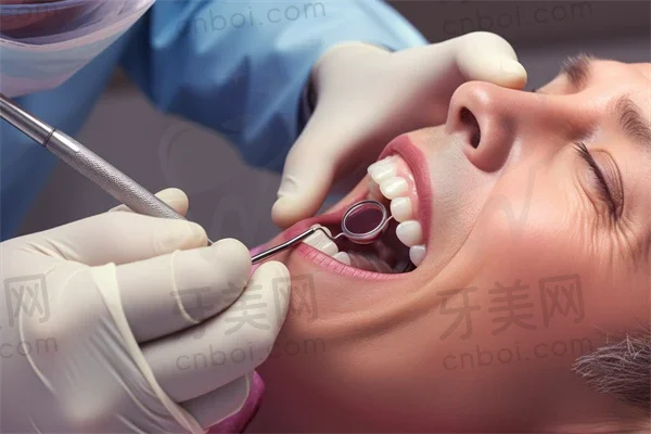 如皋爱雅口腔门诊推出超值牙周治疗，原价800元起，现仅需600元起，让您轻松拥有健康美丽的牙齿！