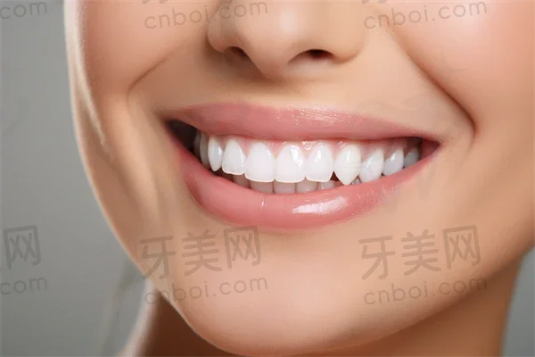 佛山登特口腔门诊体验回顾口腔修复治疗让我找回自信与迷人微笑，重塑美丽人生的旅程。