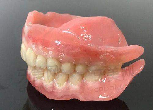 济南吴公洛口腔门诊部的项目价格推测